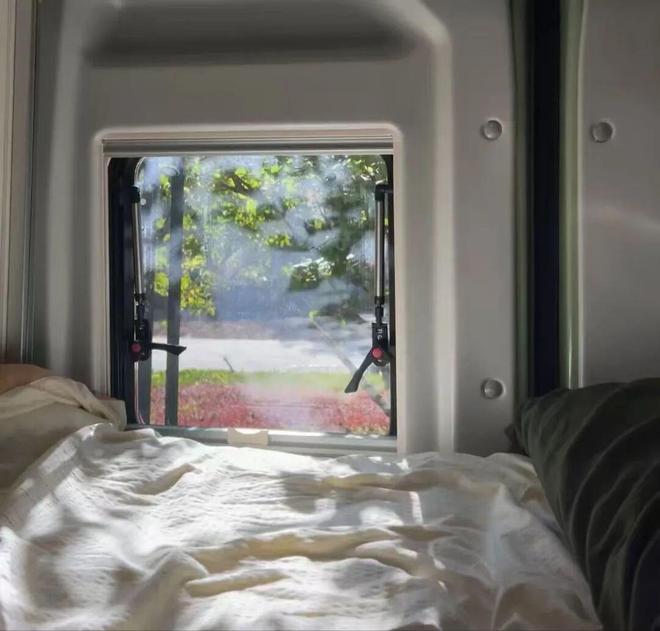 房我们把房车改成移动的家开元棋牌网站不买房不租(图14)